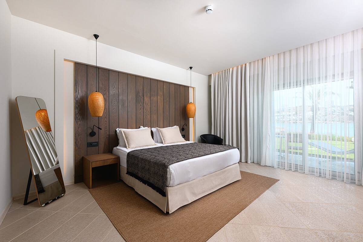 Premium Bahçe Teraslı Oda